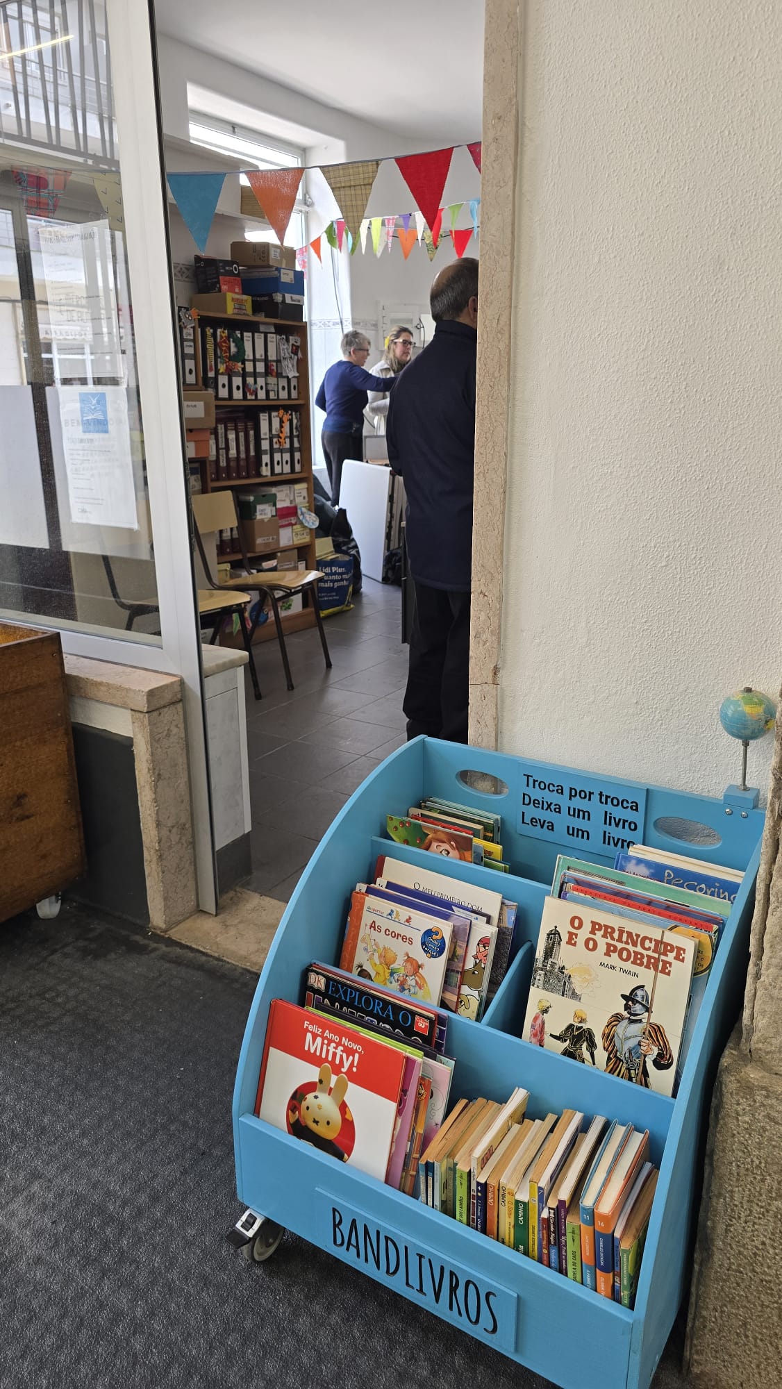 Espaço Bandlivros - Mercado Municipal de Almada
