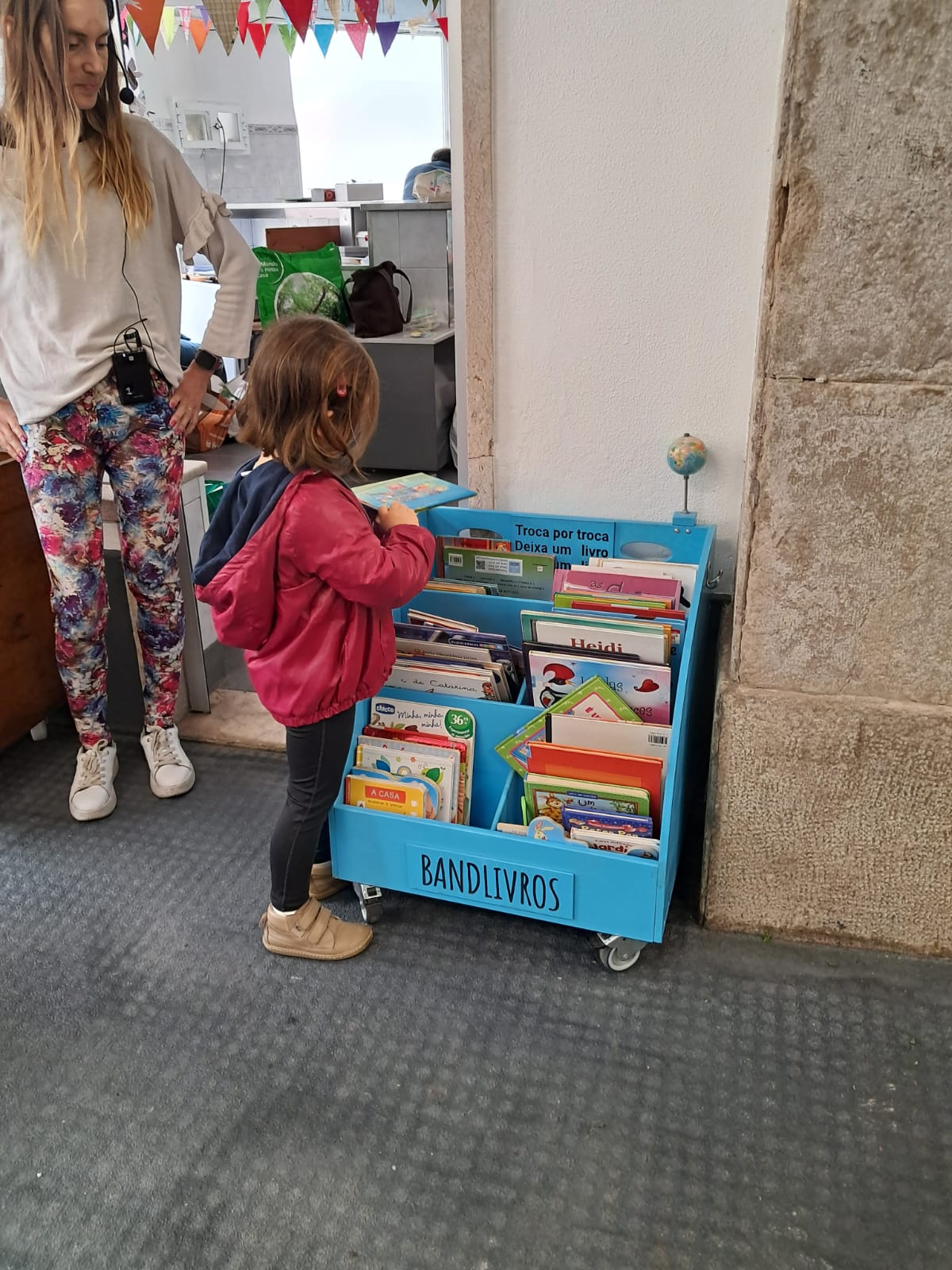 Biblioteca Móvel - Mundo